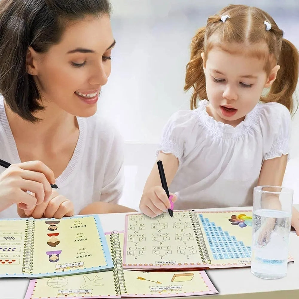 Kit 4 Livros de Escrita Mágica Infantil – Cadernos Reutilizáveis Montessori para Alfabeto, Números, Matemática e Desenho